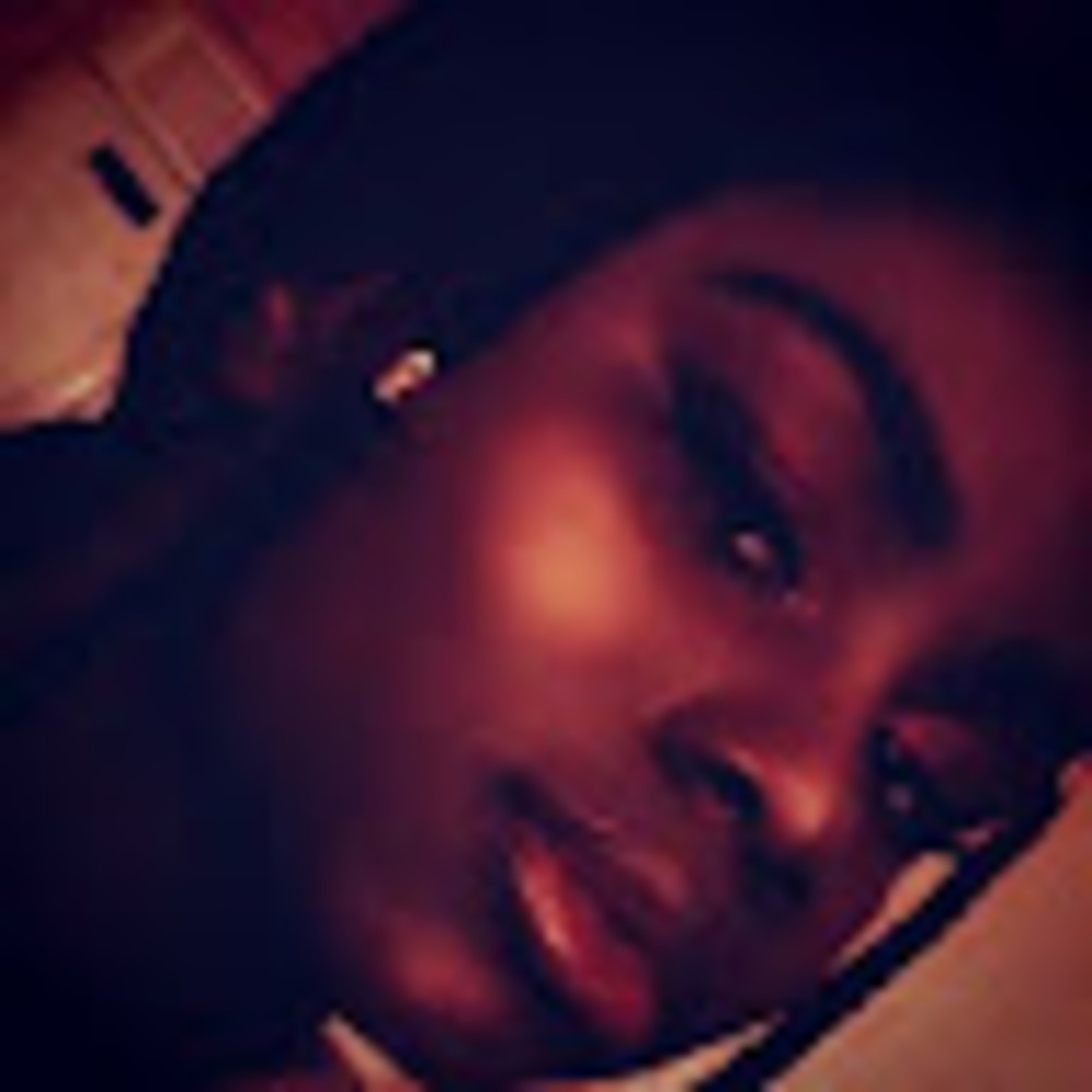 Meet your Posher, Aishah